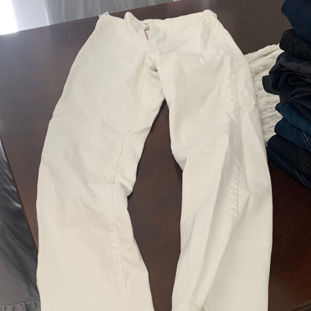 Women- Classic Straight Fit